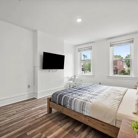 Oakland/University @D Modern And Spacious Private Bedroom With Shared Pittsburgh Esterno foto